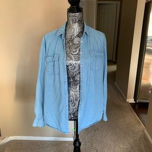 🌸$5 SALE🌸 A New Day long sleeve blouse